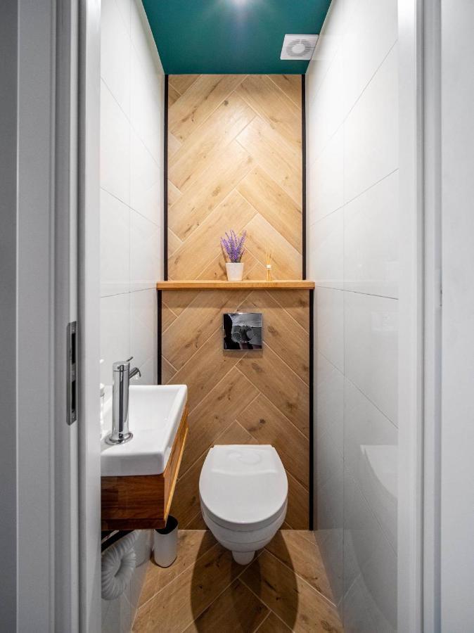 Gdynia Wyjatkowy Apartament Przy Lesie By Noclegi Renters Luaran gambar